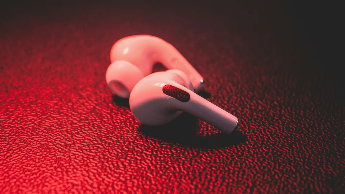 How is Apple Music Revolutionizing Opportunities for Electronic Music Producers?